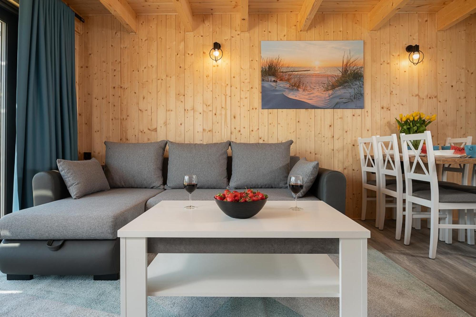 Arkadia Holiday - Domki Letniskowe Wladyslawowo Bagian luar foto